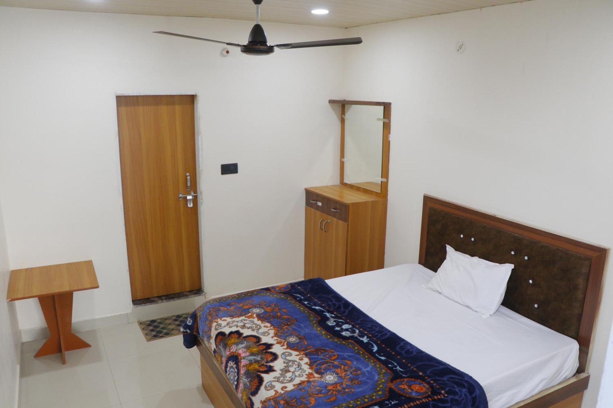 Dolphin Guest House Mathura Kültér fotó