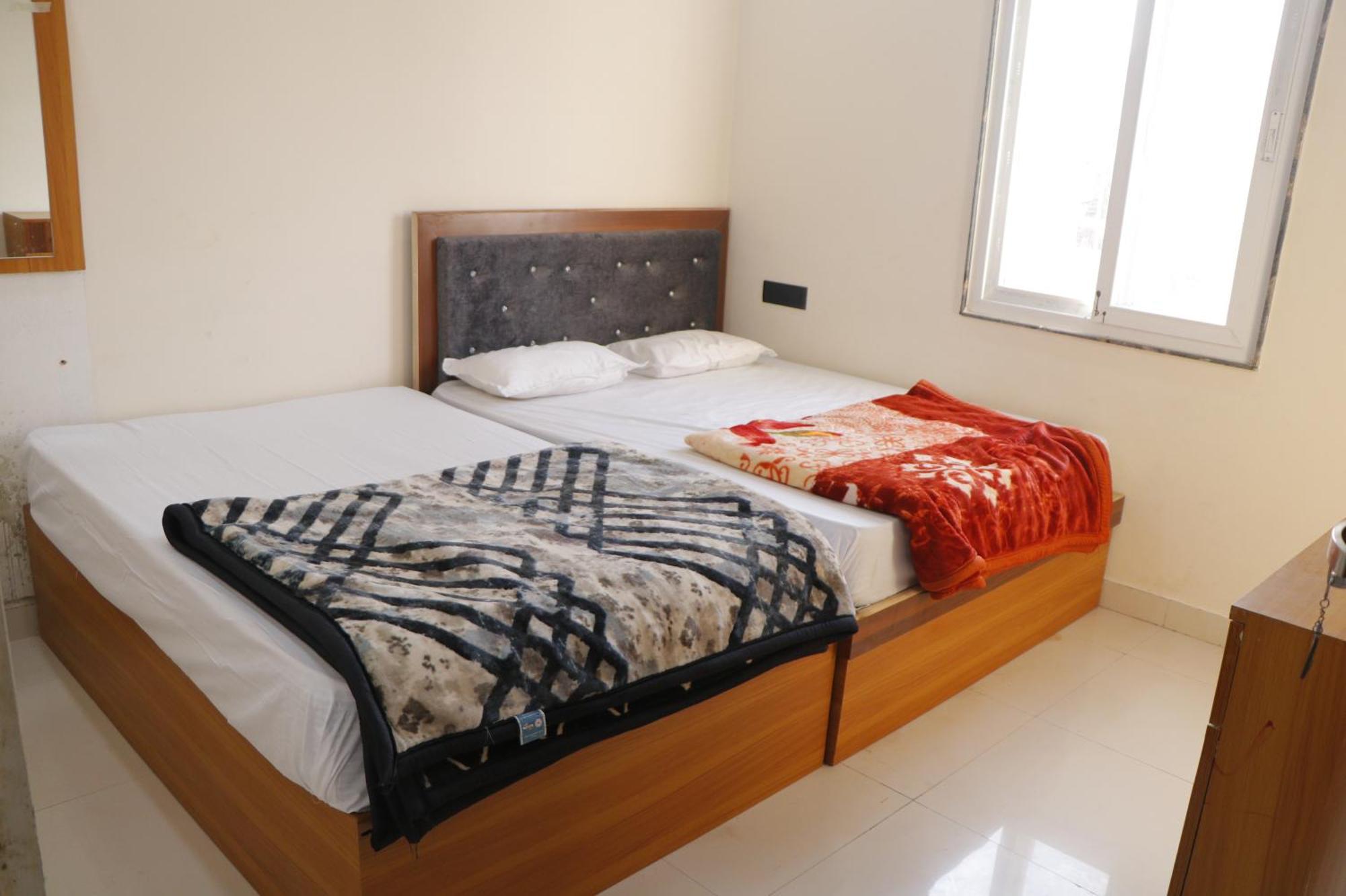 Dolphin Guest House Mathura Kültér fotó