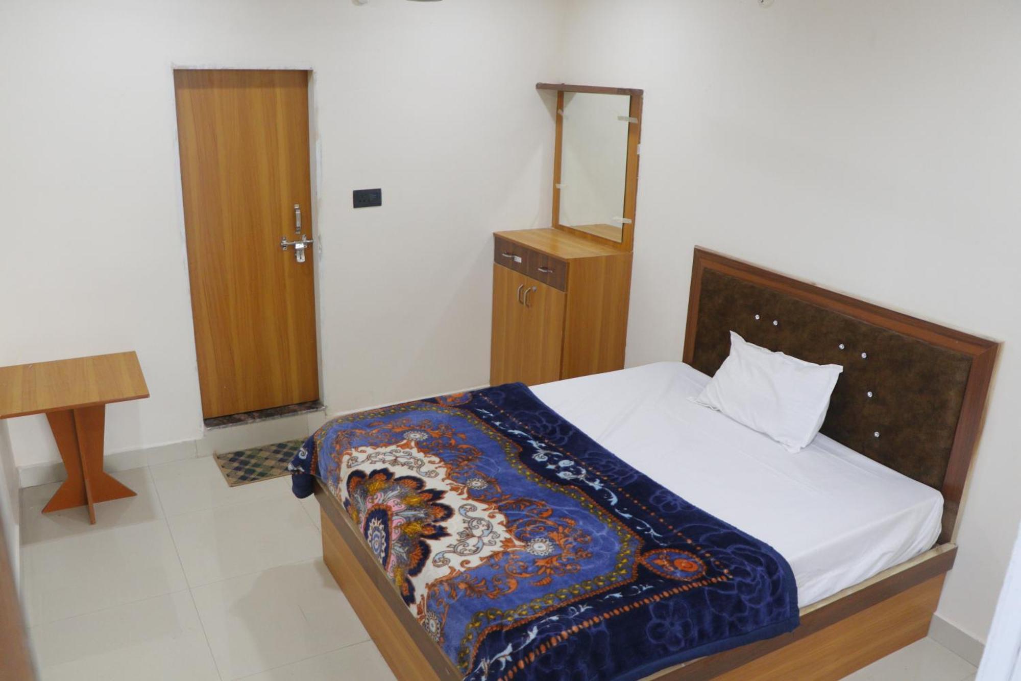 Dolphin Guest House Mathura Kültér fotó