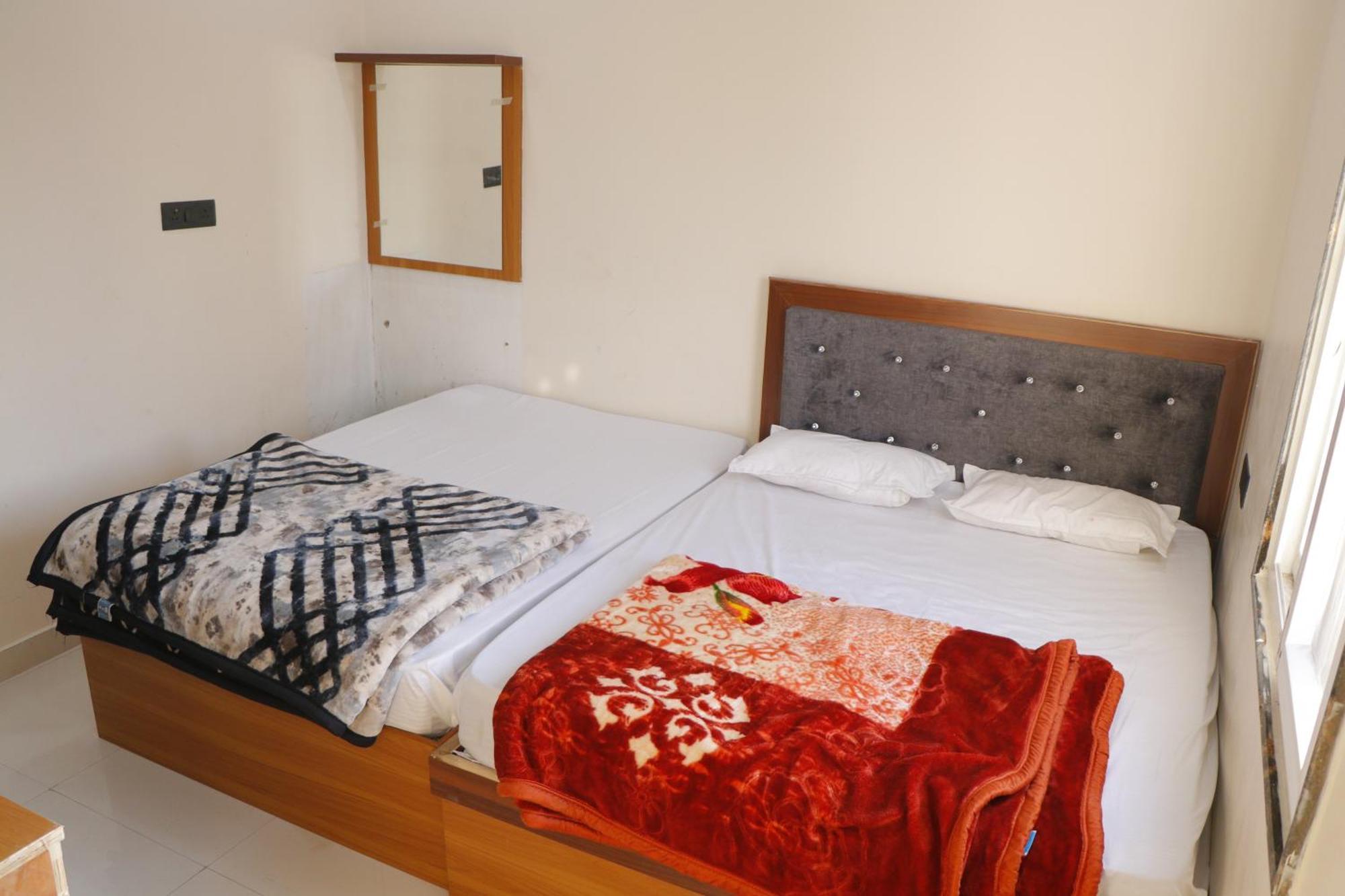 Dolphin Guest House Mathura Kültér fotó